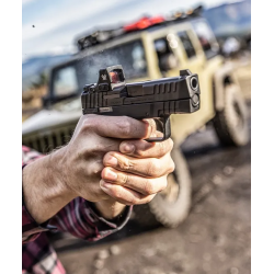 Vortex Defender-CCW Red Dot (3 MOA)